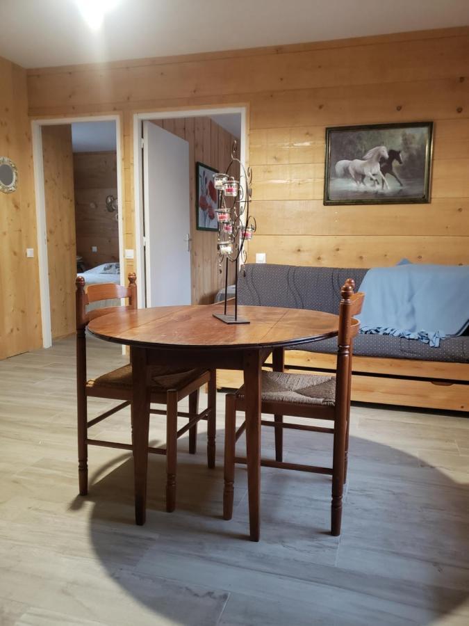 Les Chalets De La Garenne La Ferte-Beauharnais Ngoại thất bức ảnh